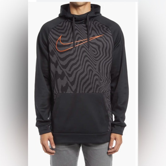 Nike Therma Hoodie - Picture 4 of 5
